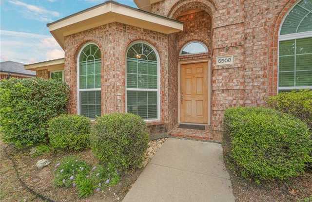 5508 Periwinkle Lane Gallery 2