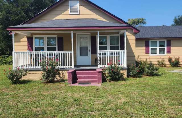 Peaceful residence in Eastern Fayetteville - 3560 Tart Street, Cumberland County, NC 28306