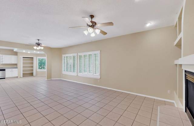 6017 OJO DE AGUA Drive Gallery 3