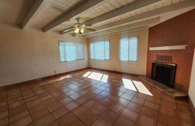 Beautiful SouthWestern Home Gallery 1