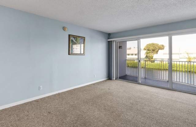 6122 S River Run Drive Gallery 4