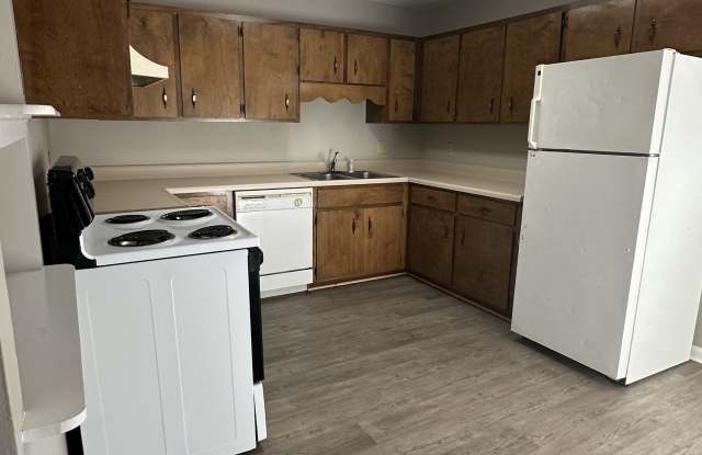 421 Prince Avenue - 421 Prince Avenue, Tifton, GA 31794