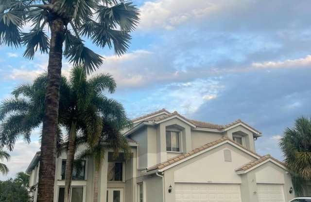 4600 Mariners Cove Drive Gallery 3