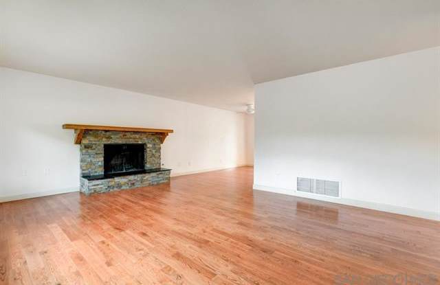 10729 Anaheim Dr Gallery 2