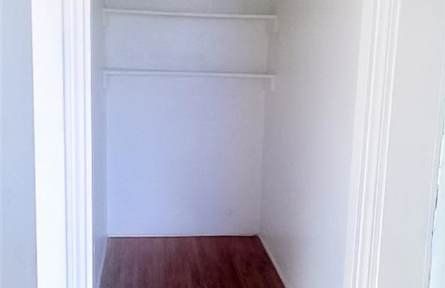 1707 Westinghouse St Gallery 4