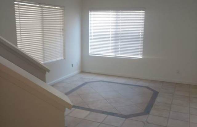 442 Florencia Ln Gallery 3