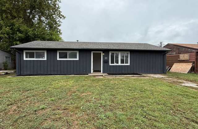 LIMITED TIME**NO APPLICATION FEE**1/2 OFF DEPOSIT** - 325 Rieber Drive, Cahokia, IL 62206