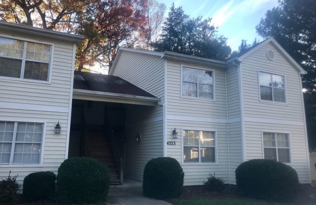 4223-F Edith Lane - 4223 Edith Ln, Greensboro, NC 27409