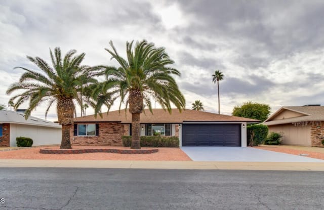 13227 W Desert Glen Drive - 13227 West Desert Glen Drive, Sun City West, AZ 85375