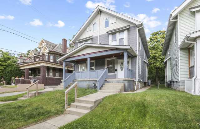 414 E Oakland Avenue - 414 East Oakland Avenue, Columbus, OH 43202