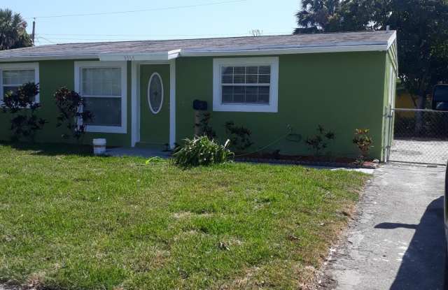 5364 Helene Place - 5364 Helene Place, Palm Beach County, FL 33407 5364 Helene Place - 5364 Helene Place, Palm Beach County, FL 33407