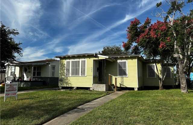 4206 Clinton Drive photos photos