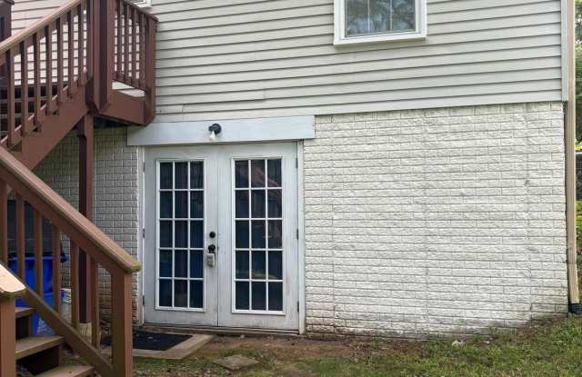 4104 SWISS STONE Drive Gallery 1