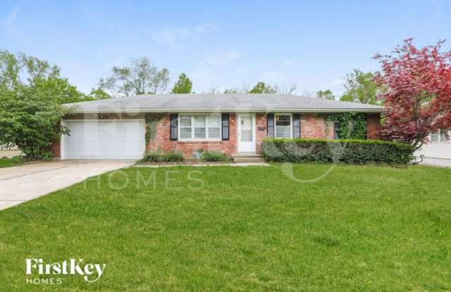 415 Southwest Stratford Road photos photos