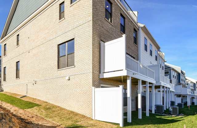 11453 STARLIGHT Place Gallery 3