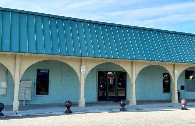 1047 E John Sims Parkway photos photos