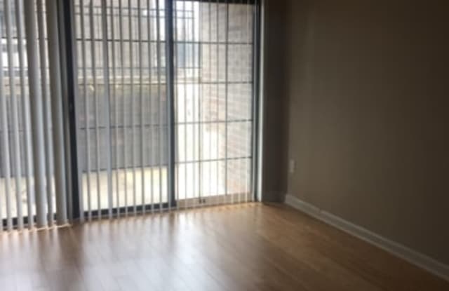 4056 Warwick Blvd Apt 8 Gallery 3