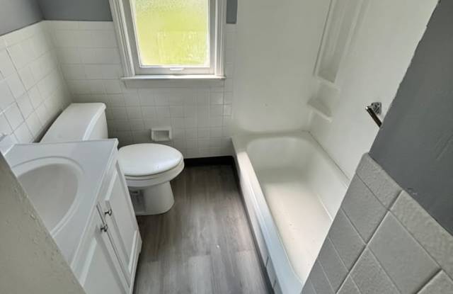 15408 Fernway Drive Gallery 1
