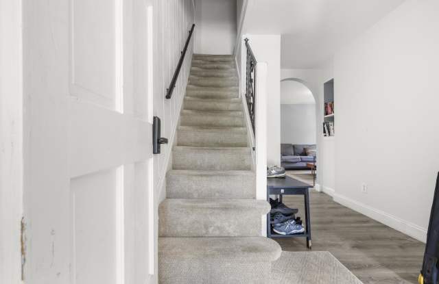 65 Rhode Island Avenue Gallery 3