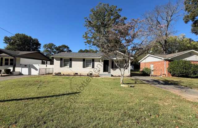 Move in ready 3 bed 1 bath home in Charlotte! Gallery 1