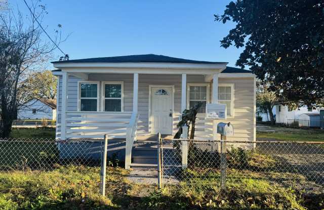 2029 Saint Francis Street - 2029 Saint Francis Street, North Charleston, SC 29405
