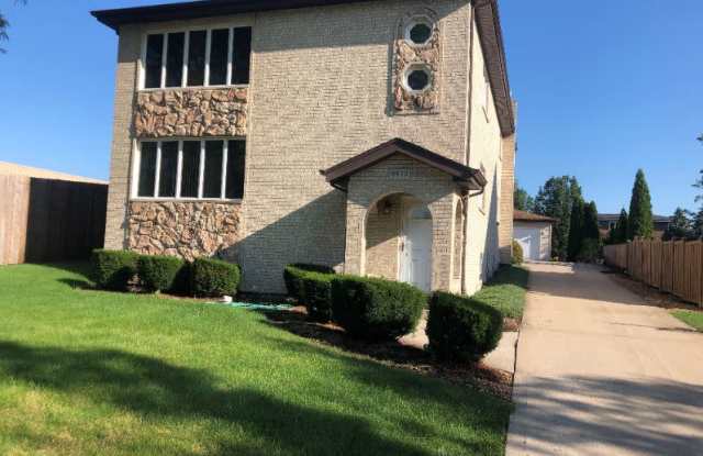 9920 W 57th St - 9920 West 57th Street, Countryside, IL 60525