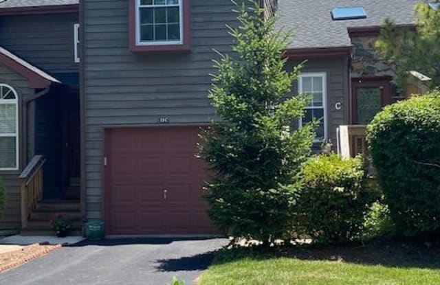 11 BROOKLINE COURT - 11 Brookline Court, Somerset County, NJ 08540