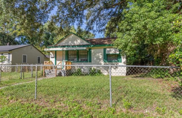 1088 Rhonda Road - 1088 Rhonda Road, Jacksonville, FL 32254