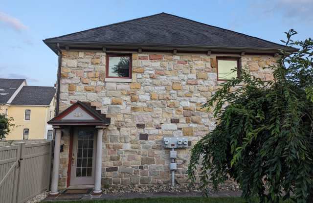 831 Murray Avenue photos photos