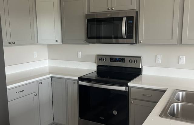 612 Mead Avenue photos photos