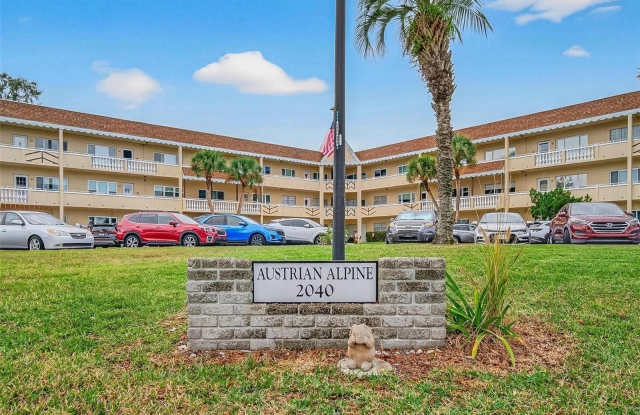 2040 WORLD PARKWAY BOULEVARD photos photos