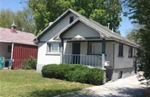 880 W 300 N - 880 West 300 North, Provo, UT 84601