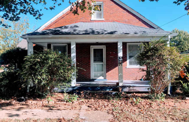 3 Bedroom Home in Lynchburg photos photos