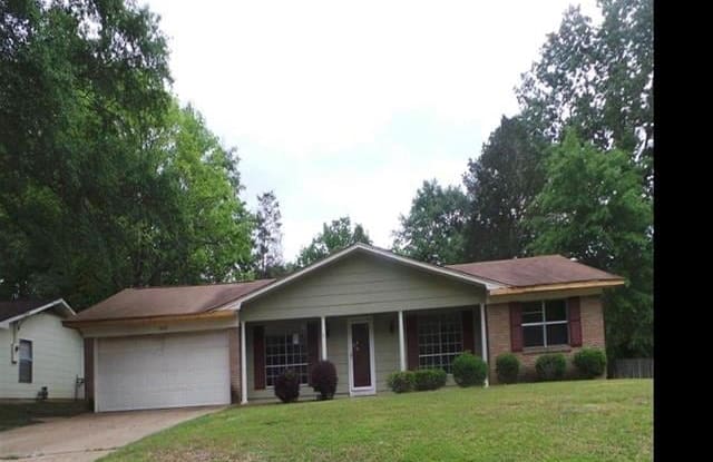2626 CLIFFWOOD DR - 2626 Cliffwood Drive, Jackson, MS 39212
