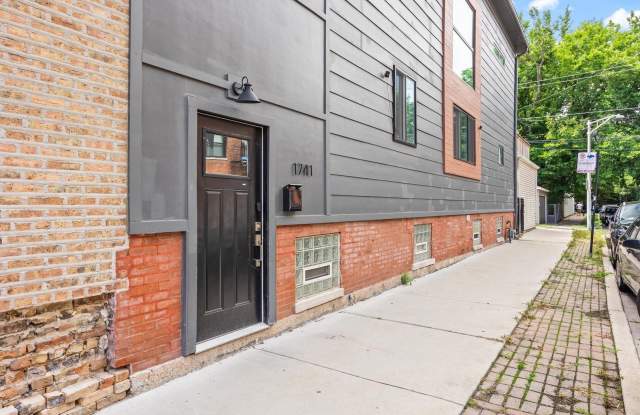 1741 W Haddon Avenue - 1741 West Haddon Avenue, Chicago, IL 60622