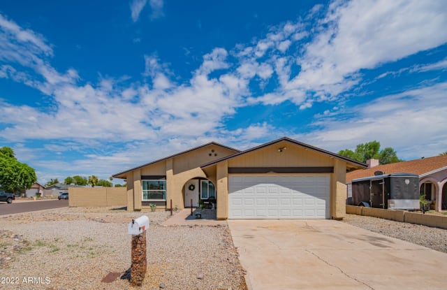 8651 N 56TH Drive - 8651 North 56th Drive, Glendale, AZ 85302
