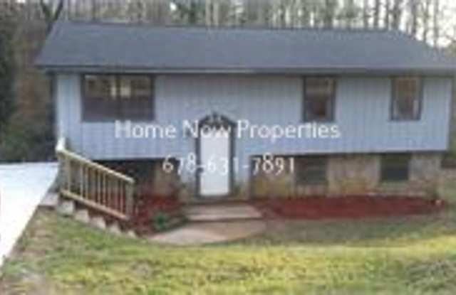 Large home with 4 or 5 bedrooms and 3 full baths!!!! photos photos