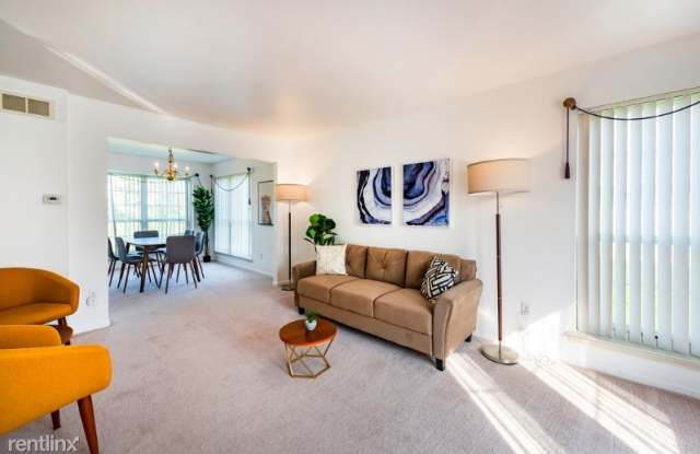 2746 Silver Spring Dr Gallery 2