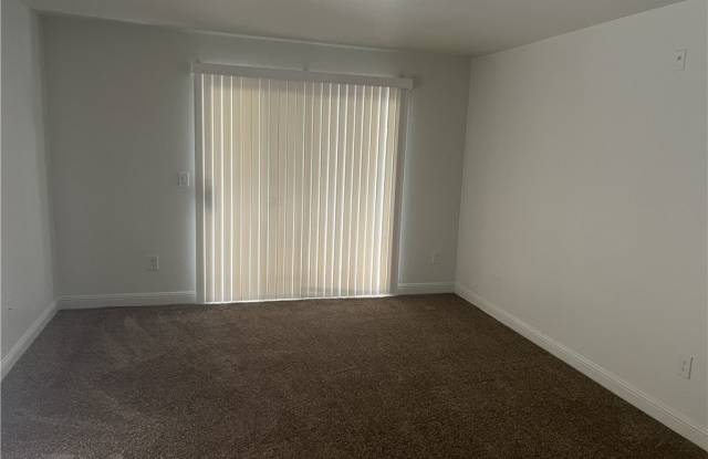 5055 HACIENDA Avenue Gallery 2