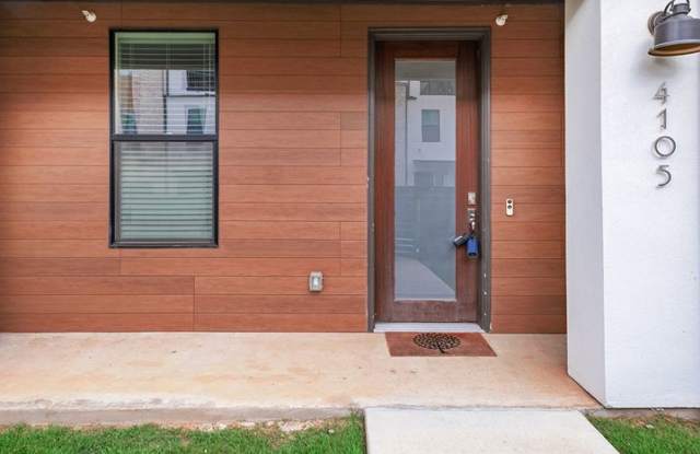Remarkable 3 Bedroom, 3.5 Bath, 3-Story Condo in Rosedale Gallery 4