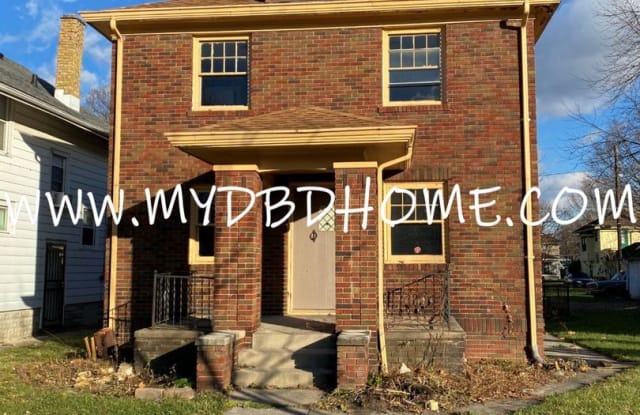 2905 Central Dr - 2905 Central Drive, Fort Wayne, IN 46806