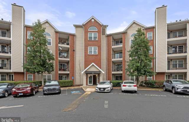 3313 WYNDHAM CIRCLE photos photos