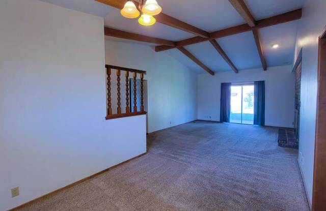 3110 Tulane Place - 3110 Tulane Place, Hutchinson, KS 67502