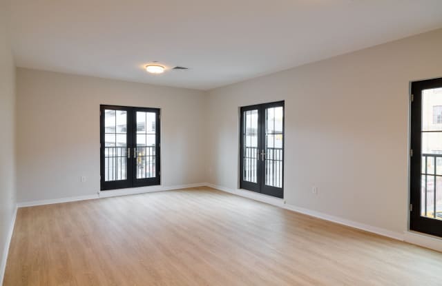 The Seville Apartments Gallery 3