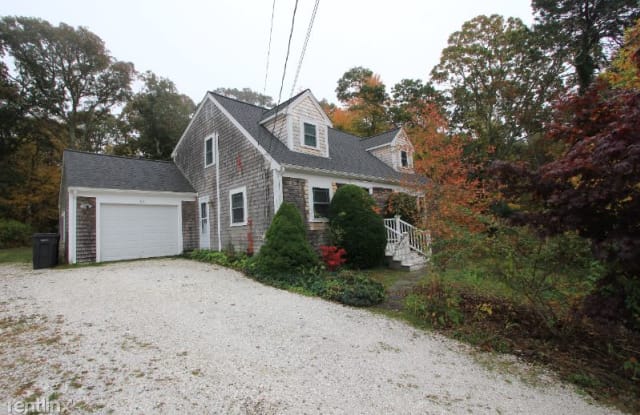 62 West Hyannisport Circle - 62 West Hyannisport Circle, Barnstable Town, MA 02601