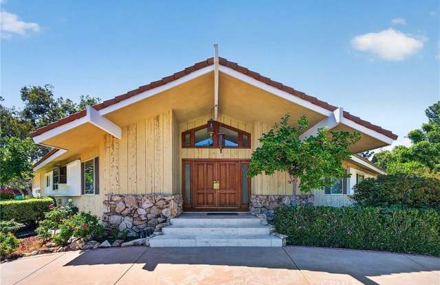 10401 Wystone Ave photos photos