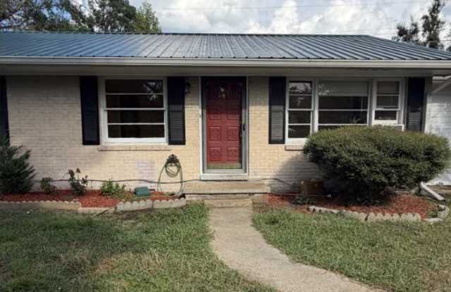 114 Magnolia Drive Gallery 1