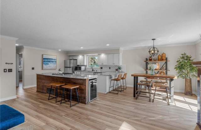 540 Orchid Lane N photos photos