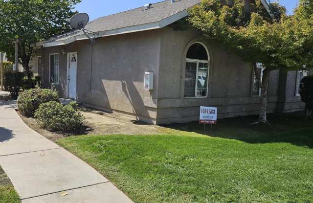 2401 W Sunnyside Avenue photos photos