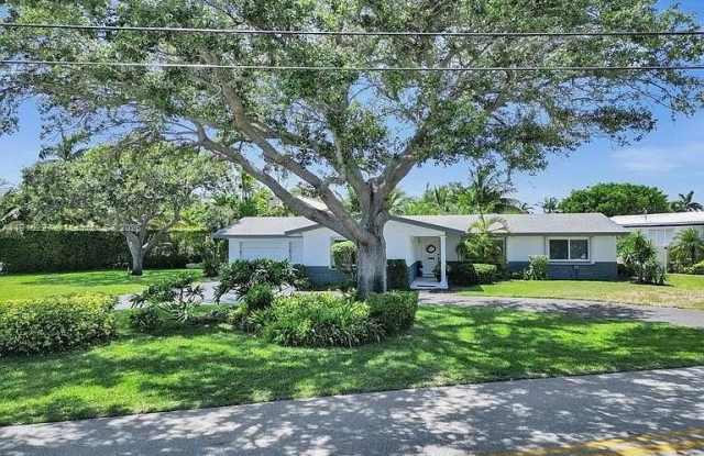 2761 NE 12th St - 2761 Northeast 12th Street, Pompano Beach, FL 33062